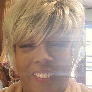 Meet your Posher, Mary